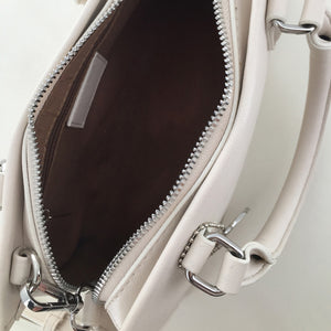 East-West Hobo M Bag #1 - OFF WHITE